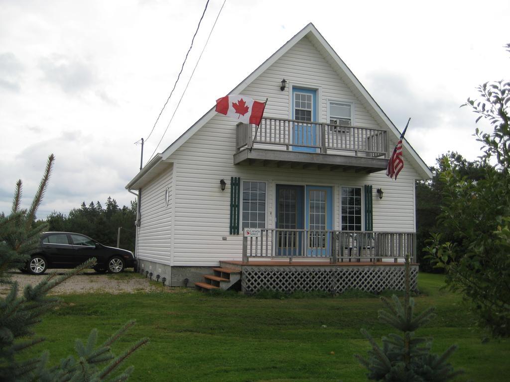 Отель Merry Stanhope Chalets Экстерьер фото