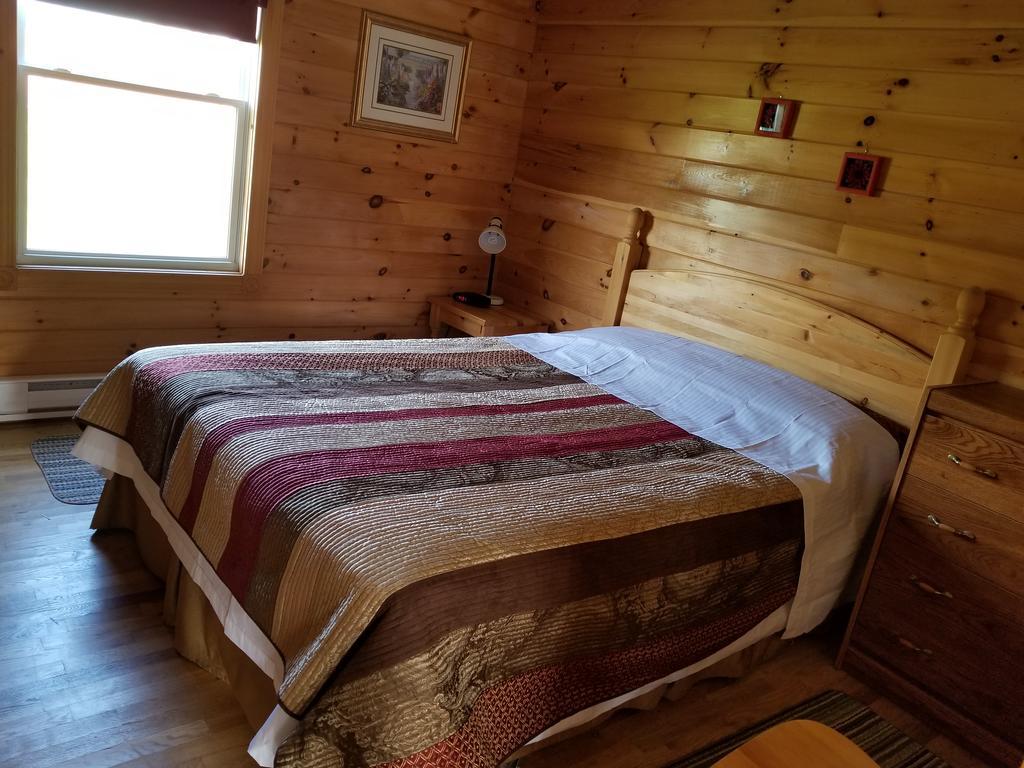 Отель Merry Stanhope Chalets Экстерьер фото