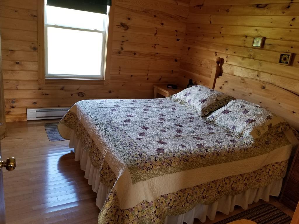 Отель Merry Stanhope Chalets Экстерьер фото